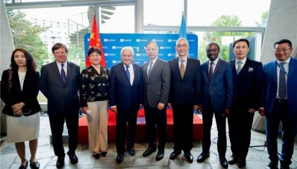 推动中国白酒文化走向世界，沱牌非遗酿造技艺、舍得文化走进联合国教科文组织总部